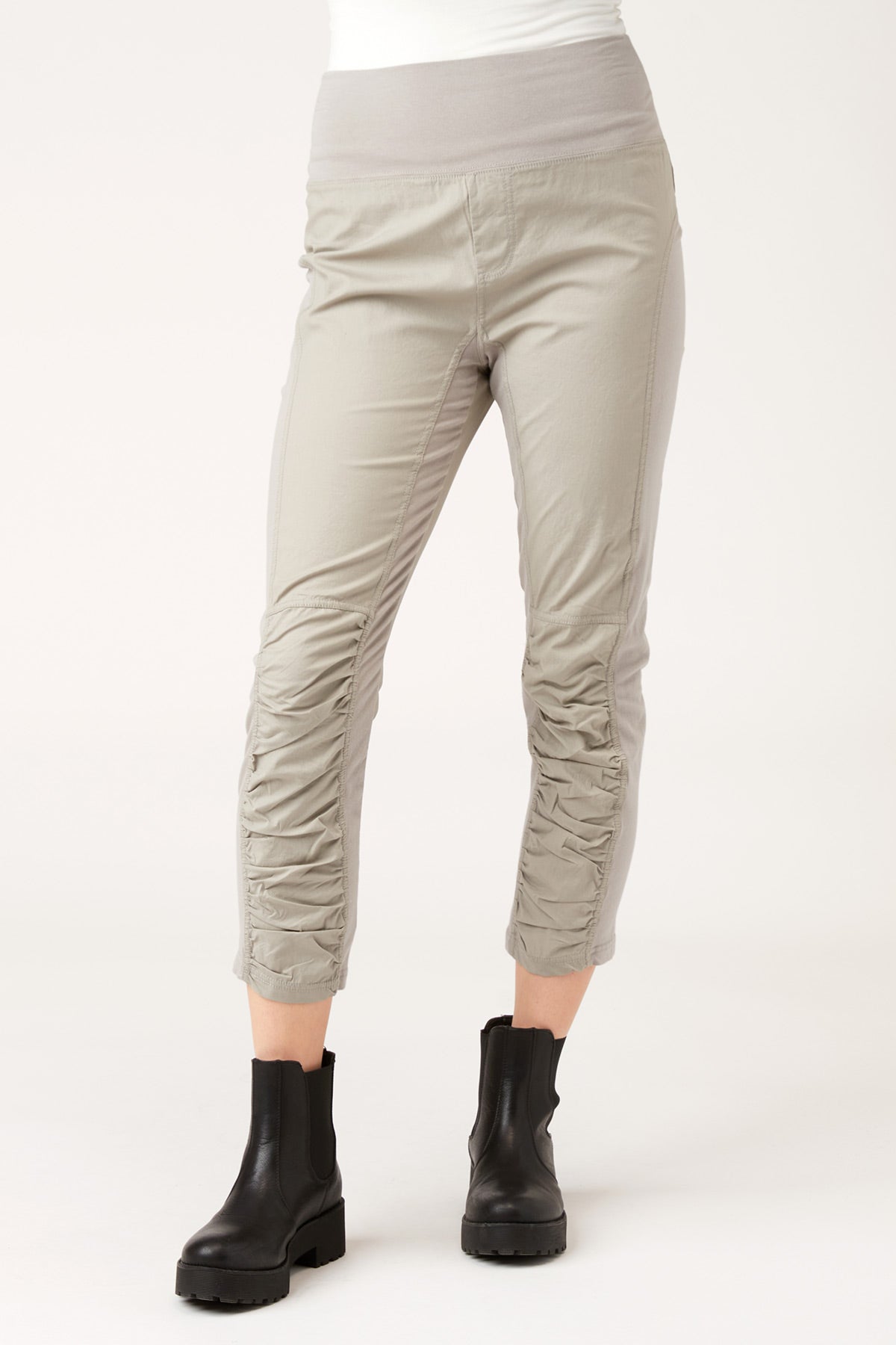 High Waist Jetter Crop