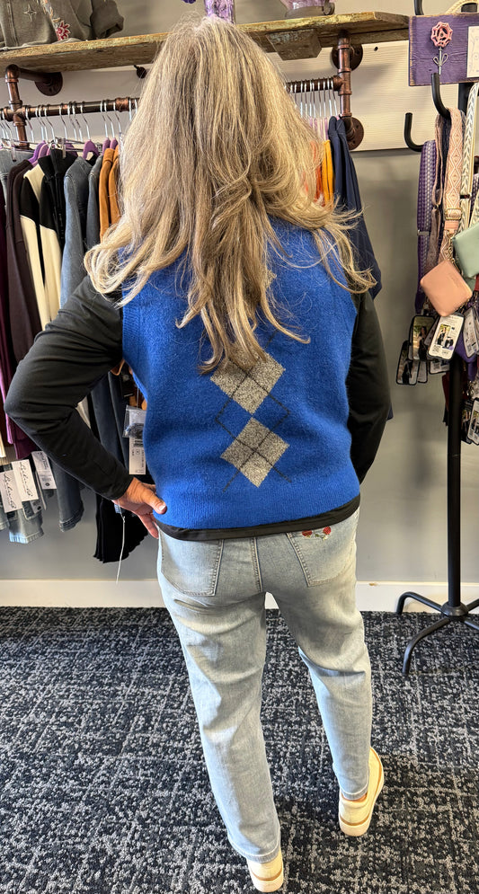 Sweater Vest