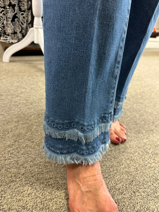Fringe Eyelet Hem Crop