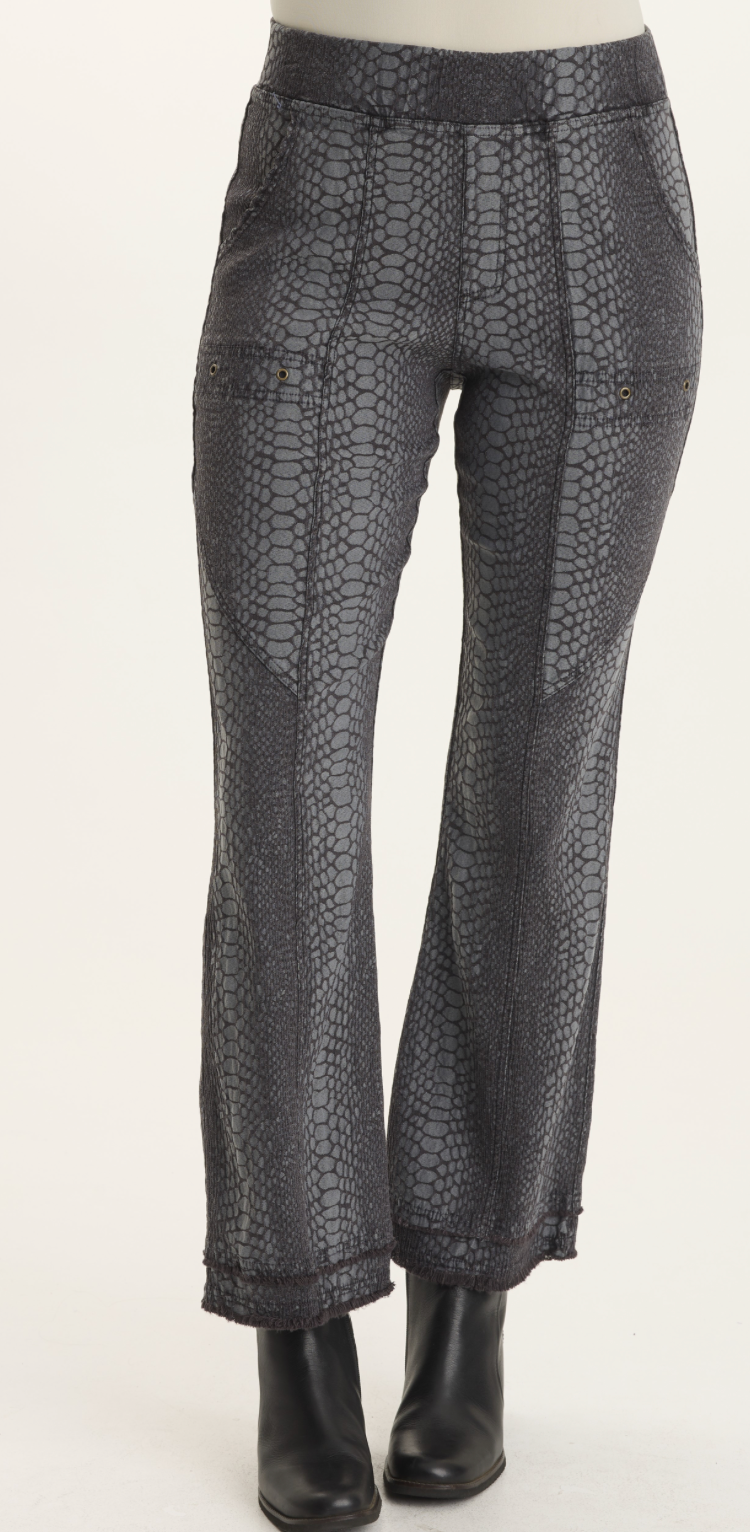 Askell Flare Pant