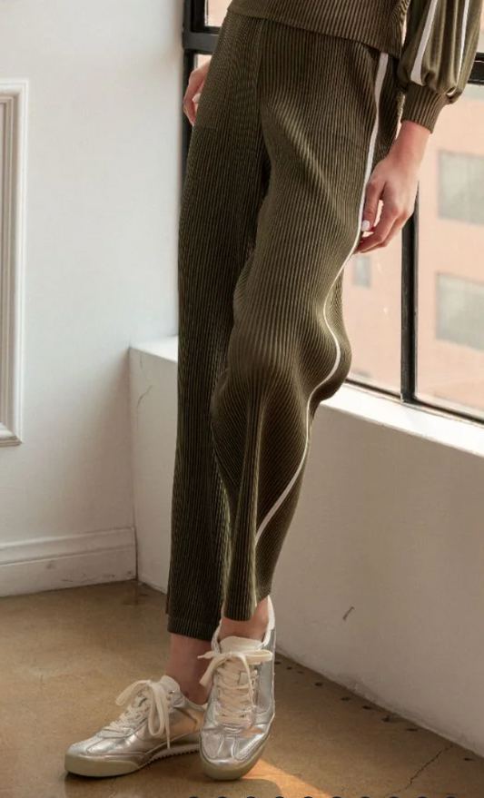 Jory Pleated Pant