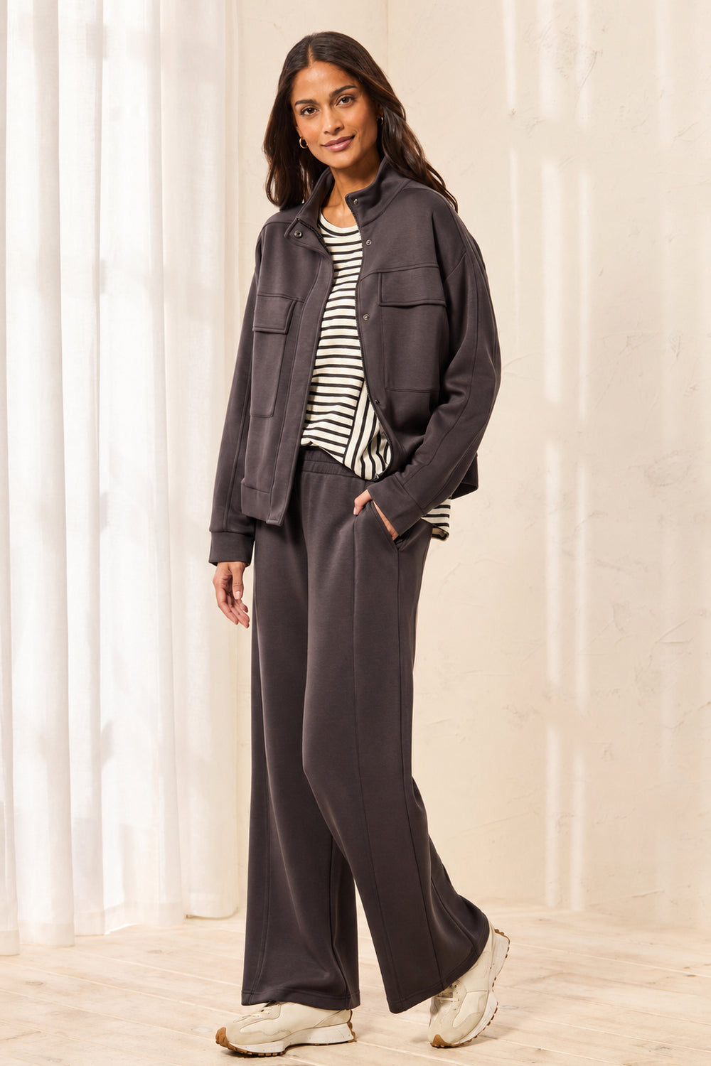 Techno Lux Wide Leg