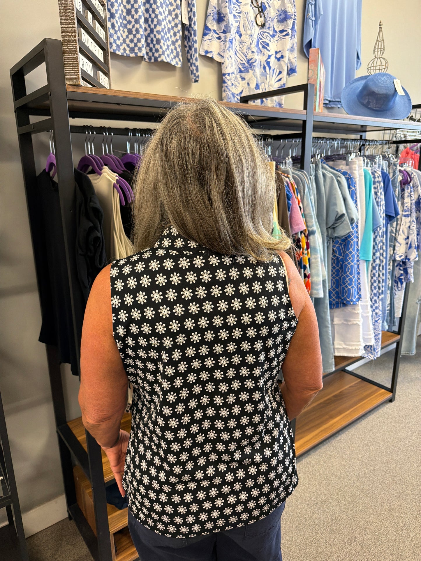 Daisy Sleeveless