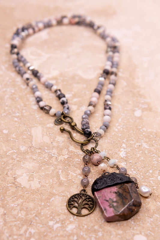 Bella Mauve Necklace