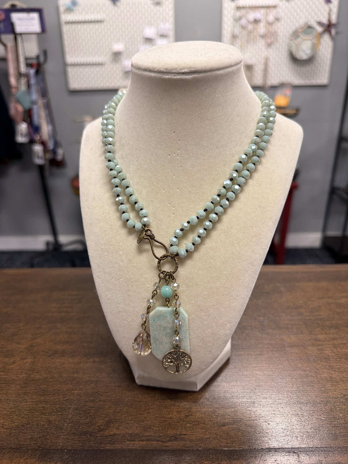 Lily Necklace
