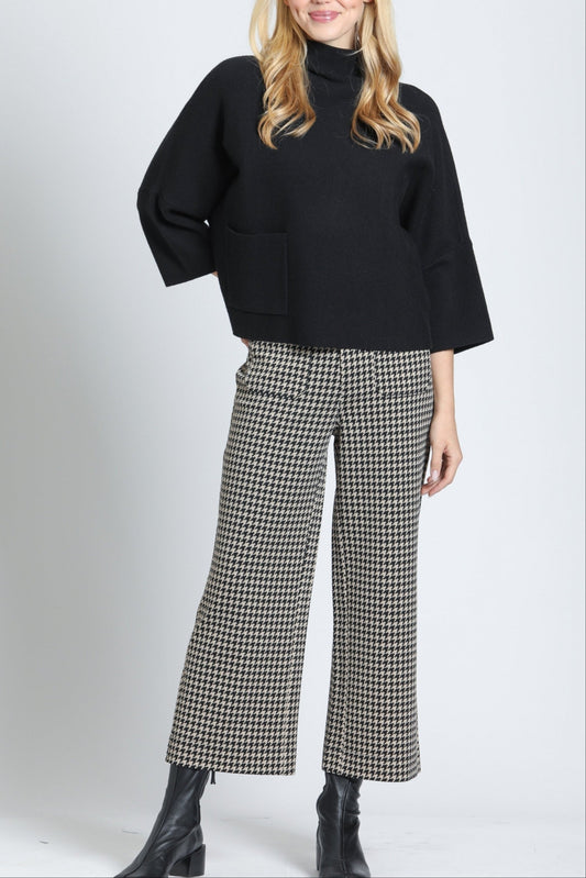 Wide Leg Patch Pocket