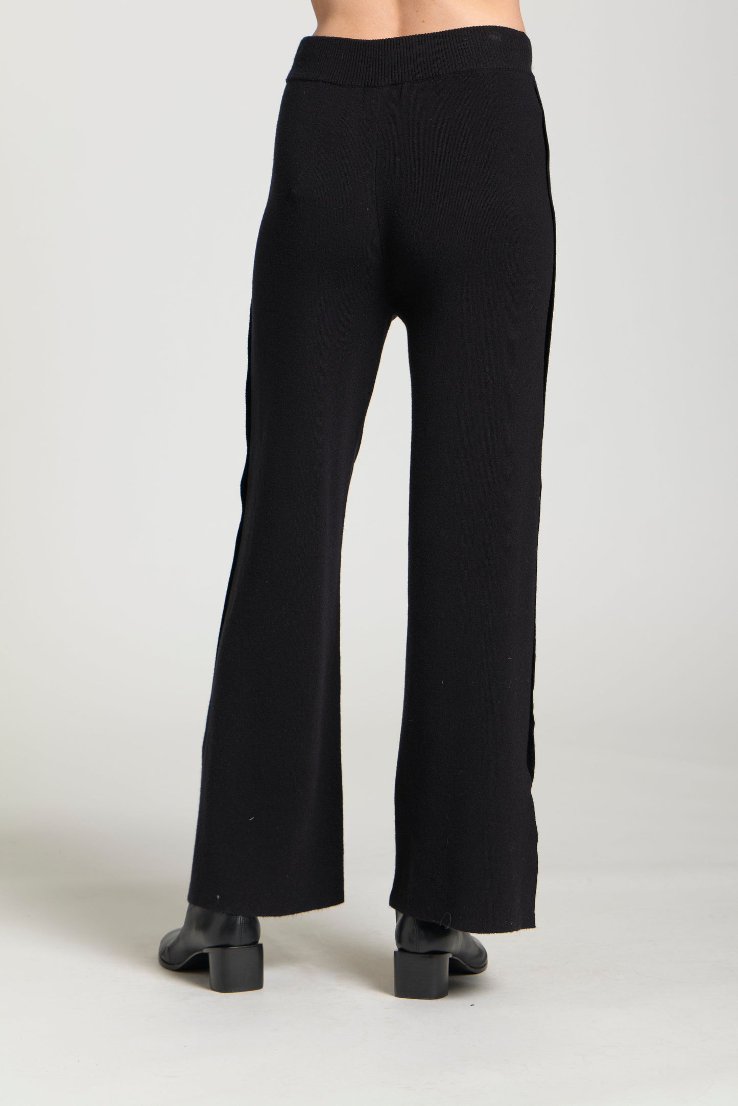 Split Hem Pull On