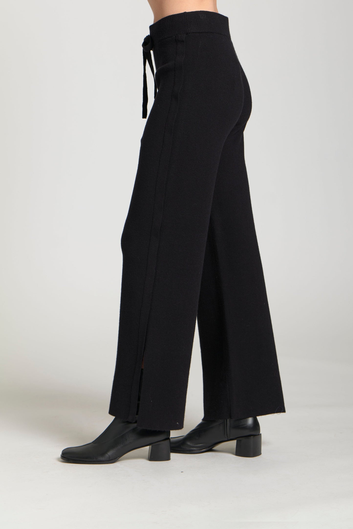 Split Hem Pull On