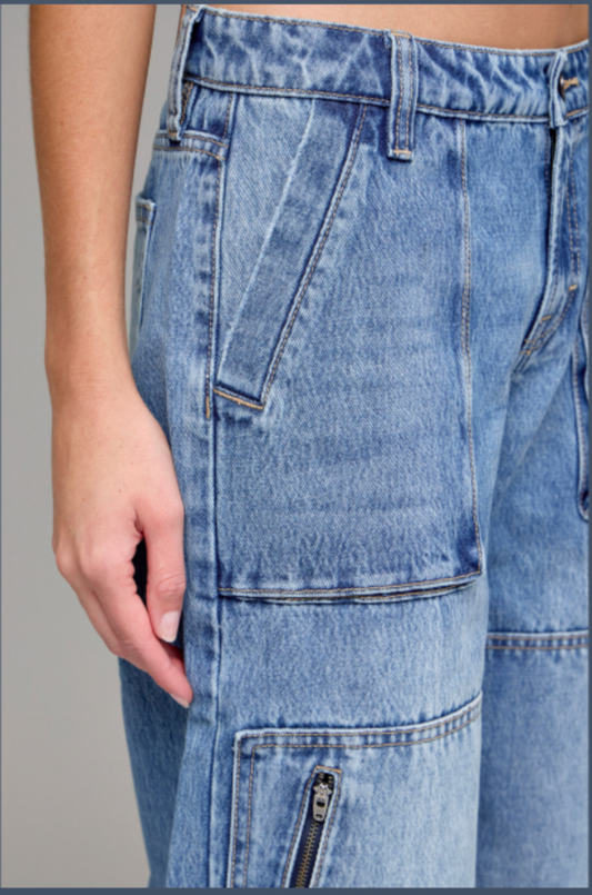 Medium Wash Jean