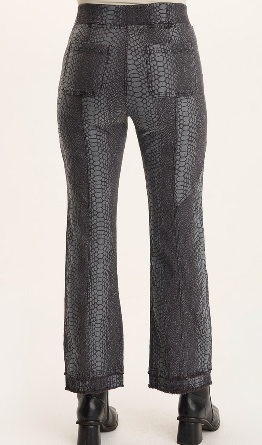 Askell Flare Pant