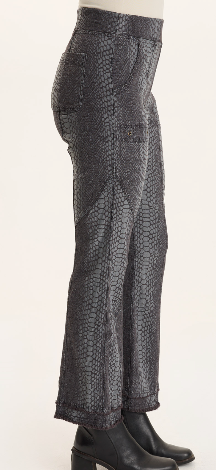 Askell Flare Pant