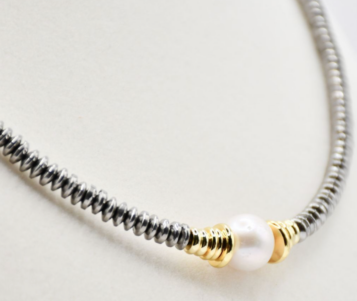 Beaded Hematite with Freshwater Pearl