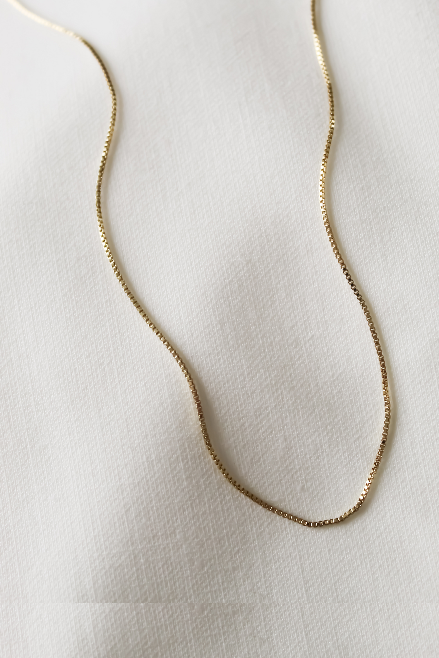 gold chain necklace