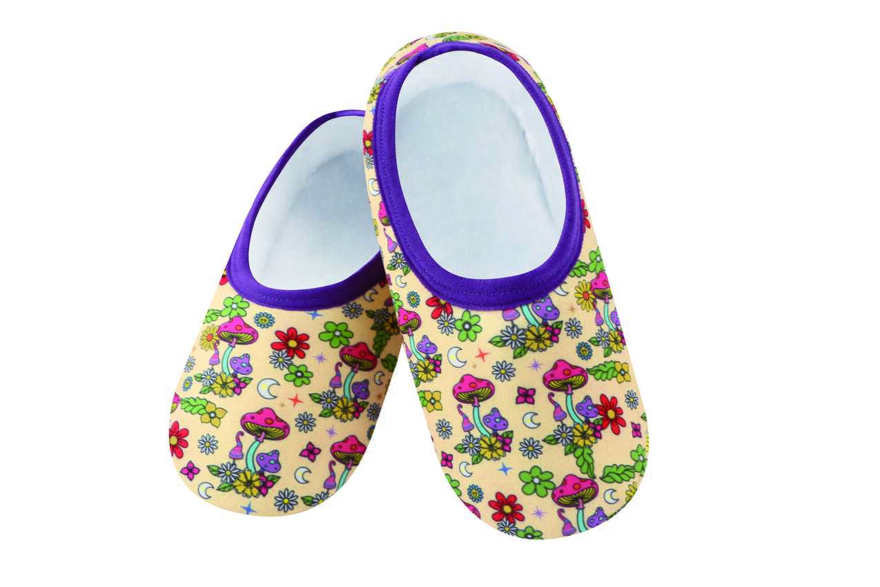 Snoozies Foot Covers with Pouch