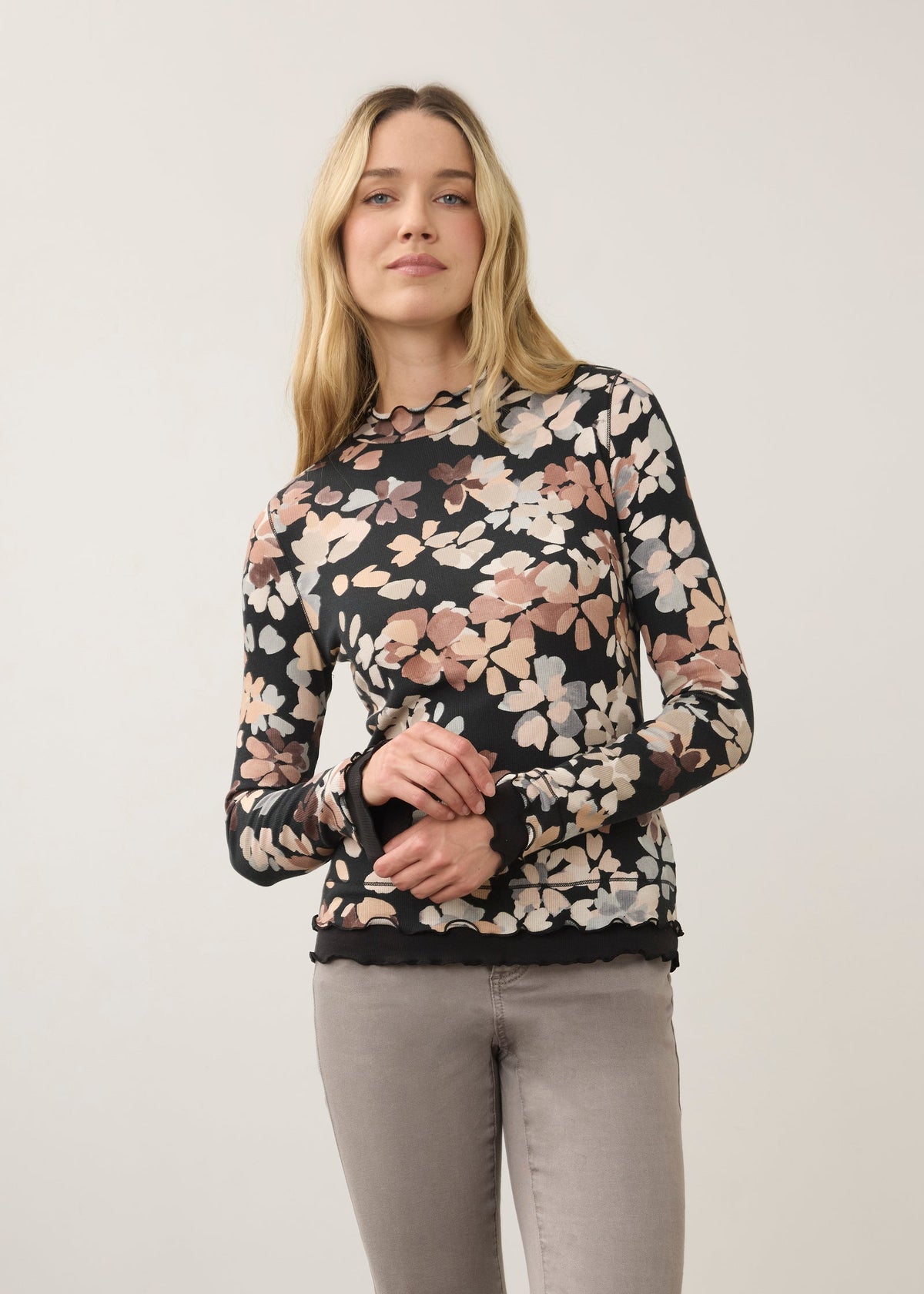Mock Neck Print