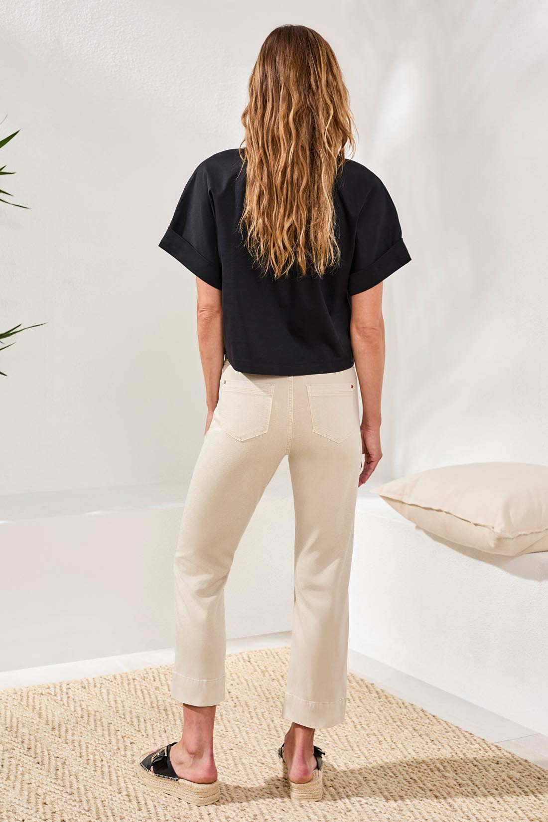 Pull On Kick Flare