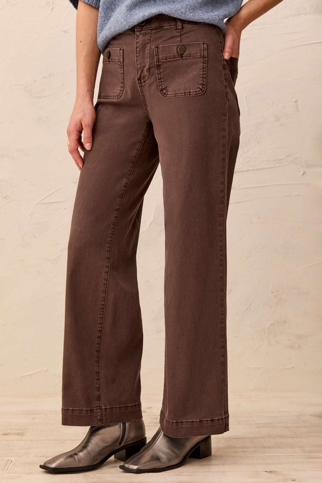 Sophia Curvey Straight Jean