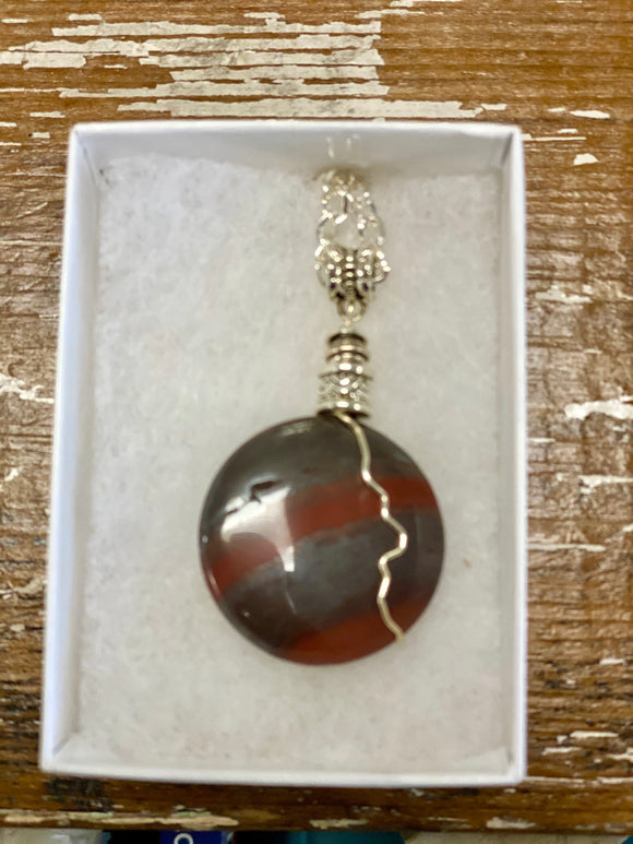Red Lighting Agate Necklace